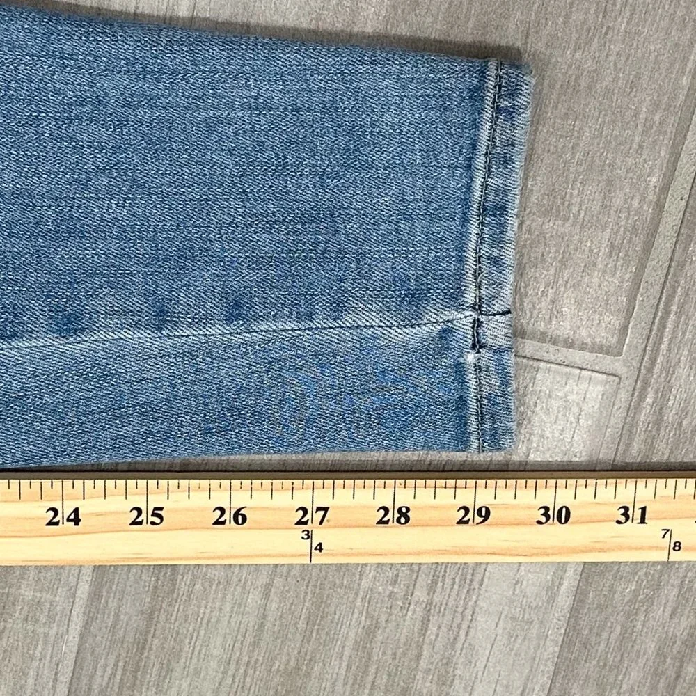 Frame Le High Skinny Double Needle in Overturn Beach Light Wash Denim Jeans
